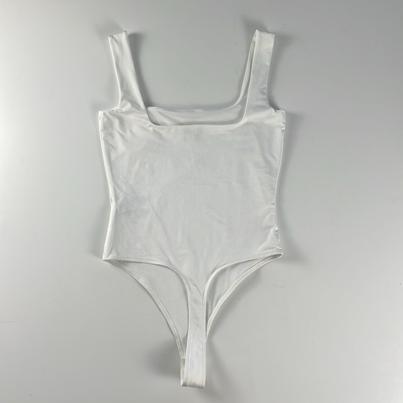 REISS Laurie Square Neck Tank Bodysuit. White. S. - Picture 5 of 13